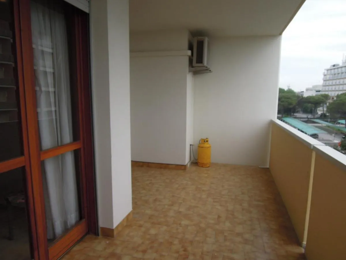 Homely Apartment With Great View And Swimming Pool Bibione